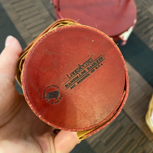 Vintage Longaberger baskets lot of 3, Valentines Day, heart shaped 2004-2005 - Picture 5 of 16